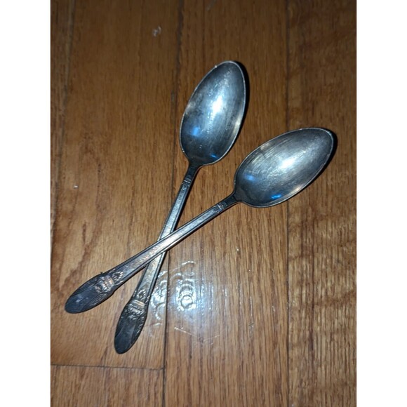 Vintage 1847‎ Rogers Bros IS Silver plate Serving Spoon First Love 1930s - Picture 3 of 7